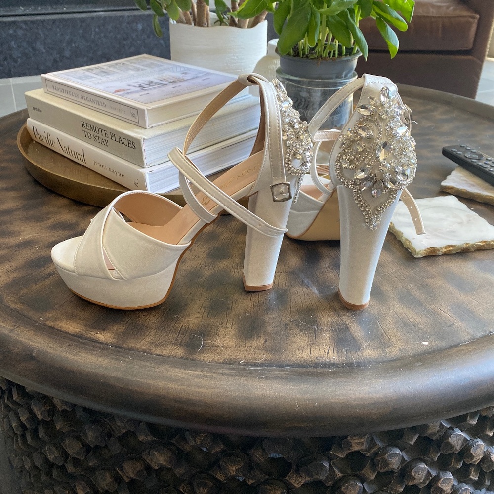 Wedding bling shoes never worn
